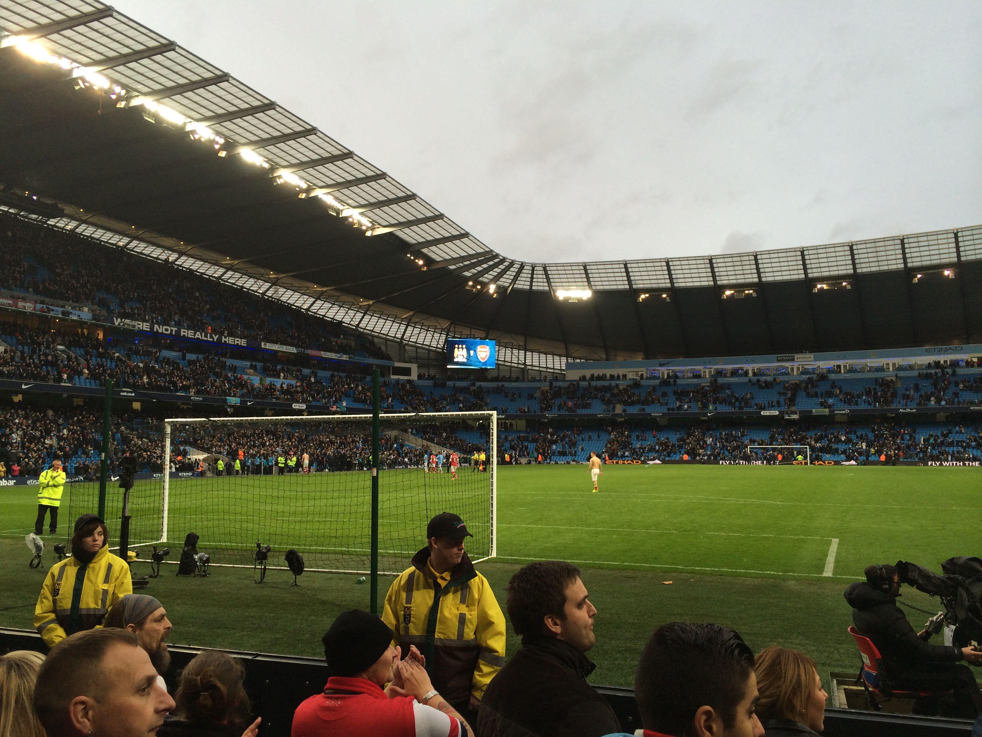 英超后防铁闸：那些守护球门的坚固堡垒与无可撼动的防线