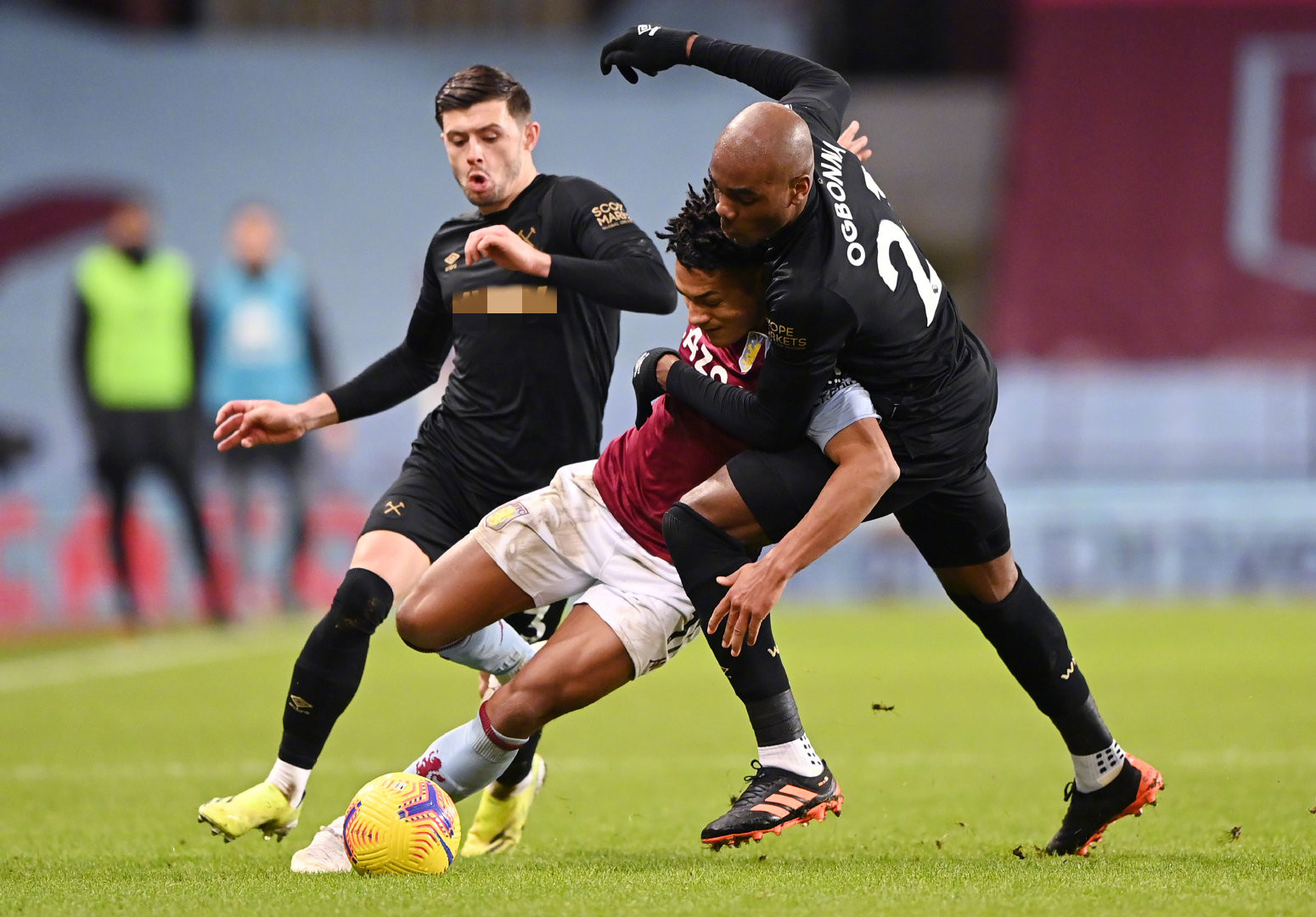 西甲半场：科克世界波、加拉格尔建功，赫罗纳暂0-2马竞（西甲半场：科克世界波、加拉格尔破门，马竞暂2-0领先赫罗纳）